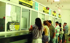 Descinderi la directia permise auto bucuresti: Se SchimbÄ Programul De Lucru La Serviciul Permise La Pranz Vor Fi Mai MulÅ£i FuncÅ£ionari La Ghisee Iar Permisele Vor Fi Trimise Prin PostÄ