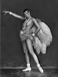 Louis, missouri, in 1906 to carrie mcdonald. Josephine Baker In Einer Ausstellung Bild Kaufen Verkaufen