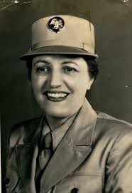 Nan Hooper's Instagram, Twitter & Facebook