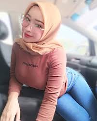 Braless Jilboobs - Natural Curves