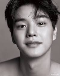 Pic/vid acc dedicated to song kang (송강) × love alarm season 2 out on daily song kang ✨ начал(а) читать. Song Kang Marie Claire Magazine September Issue 17 Koreanische Schauspieler Koreanische Schonheit Schone Menschen