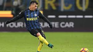 Don't miss the best of gary medel with sevilla fc in laliga! Gary Medel Agradecio Los Anos En Inter De Milan Con Sentida Carta De Despedida Alairelibre Cl