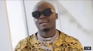 Lava lava far away mp3 lava lava comes through with yet another new song titled far away featuring diamond platnumz and is right here for your fast. Kwangwaru Mp3