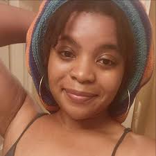 Rosalyn Lee (Official)