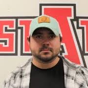 Bobby Swink's Instagram, Twitter & Facebook