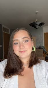 Sophie Glover's Instagram, Twitter & Facebook