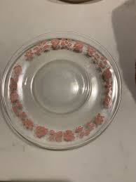 Gooseberry was released in several color iterations, consisting of pink on white, white on pink in 1957 butterprint and gooseberry were introduced for the opalware pyrex line, preceded only by. Hi Pyrex Friends Did Pink Gooseberry Come In Clear Glass Is This Pyrex Pink Gooseberry I Bought A Stack Of These Today And Then Thought They Might Be Pyrex But They Are