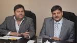 Gupta brothers heroes small Indian