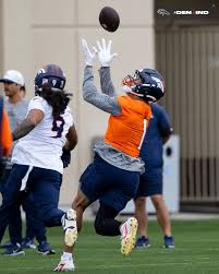 Last reps before hittin' the road. 💪