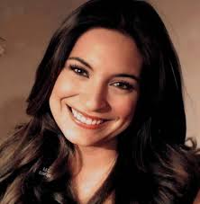 Bonita tarde/noche de jueves para todos.💗