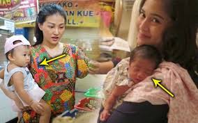 Perlu ibu perhatikan, bila anak mengalami beberapa kondisi di bawah, cobalah untuk berdiskusi dengan dokter ahli untuk penanganan lebih lanjut. Kenapa Bayi Mudah Berhenti Menangis Bila Didukung Sambil Berdiri Iluminasi
