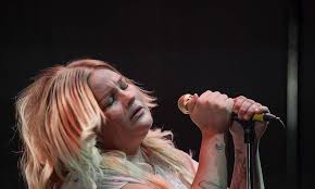 Sarah klang — wildfire 03:06. Sarah Klang Aker Pa Hostturne Kommer Till Malmo Och Helsingborg Sydsvenskan