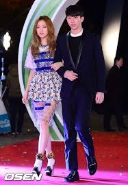 We are currently looking into the rumors that they have broken up. — yg entertainment reports stated the couple … Yg Familyy Lee Sung Kyung With Nam Joo Hyuk 141113 Melon Lee Sung Kyung Sung Kyung Joo Hyuk