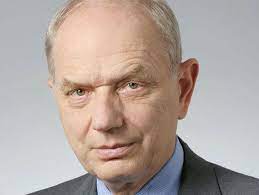Indeed, just last december, epstein's personal banker at deutsche bank, thomas bowers, the chief of deutsche bank's private wealth management division in new york from 2012 to 2015, was found dead in his home. Deutsche Bank Ex Aufsichtsrat Georg Thoma Zu Unabhangigkeit Manager Magazin