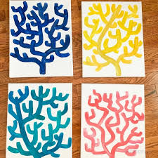 While our canvas prints hold up well to painting over them, i have heard of. Easy Canvas Painting Ideas 30 Diys For Beginners The How To Mom