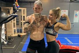 Paige vanzant net worth is $1 million (in us dollars) Meet Paige Vanzant S Husband Austin Vanderford The Pair Has Got A Great Working Relationship Ecelebritymirror