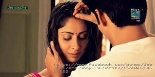 Hai zindagi mana dard bhari phir bhi isme ye raahat bhi hai main hoon tera aur tu hai meri yunhi rahe hum, ye chahat bhi hai phir dil ke dil se, pul kyu toote hain kyun hum jeene se itne roothe hain aa dil ke darwaaze hum khole aa hum dono jee. Jee Le Zara Home Facebook