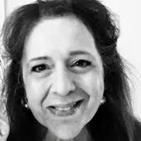 Keeper of the Garden Murders by Donna Hurley, Paperback