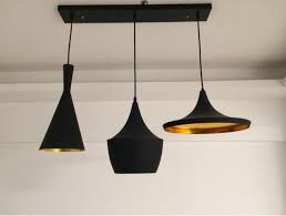 Entrepot Ue Disponible Plafonnier A 3 Suspensions Style Industriel En Aluminium Noir Luminaire Cuisine Resta Luminaire Cuisine Lustre Plafonnier Plafonnier