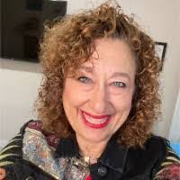 Jessica Rolle's Instagram, Twitter & Facebook