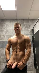 ulboswell6: Landon Boswell on Reddxxx | the NSFW Browser