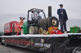 See more ideas about christmas parade, christmas parade floats, christmas float ideas. Slideshow Berea Christmas Parade News Richmondregister Com