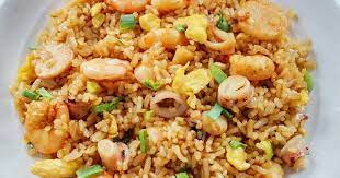 Disini saya kumpulkan 15 resepi nasi goreng yang anda boleh mencuba dirumah, selain ianya mudah dan sedap, bahkan dapat menjimatkan kos ! Resepi Nasi Goreng Seafood Spesial Pawtaste Com