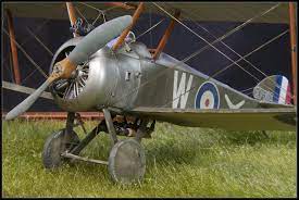 Manufactured by the sopwith aviation company, it had a heavy, powerful rotary engine, and concentrated fire from twin synchronized machine guns. The Hamfisted Modeller 1 32 Wingnut Wings Sopwith Camel F1 No 4 Sqn Afc