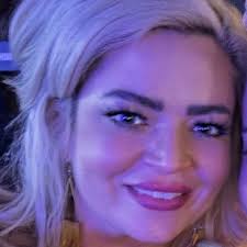 Tara Bratton (@TaraLBratton)