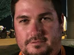 Johnny Pursley holds off frustated Willie Milliken to capture Carolina  Clash duel