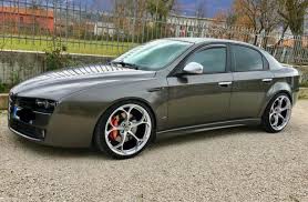 Epingle Par Osvaldo Pirez Sur Alfa Alfa Romeo 159 Alfa Romeo Voitures Et Motos