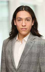 Amna Hamad's Instagram, Twitter & Facebook