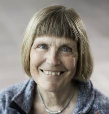 Linda Lassen's Instagram, Twitter & Facebook