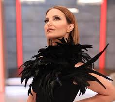 'cristina comvida', emitido às 19h00, na tvi, perde diariamente para a telenovela da sic 'êta no geral, a estação saiu a perder com a troca de programas e a aposta em cristina ferreira. Sao Cada Vez Mais As Vitimas De Cristina Ferreira Na Tvi Nacional Flash