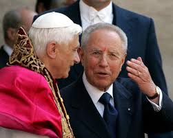 Governatore di bankitalia e presidente del consiglio, dal 1999 al 2006 al quirinale. Carlo Azeglio Ciampi Former Italian Prime Minister Dies At 95 The New York Times