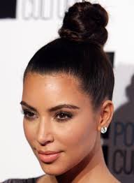 Find the perfect high bun stock illustrations from getty images. 20 Trendy High Bun Updos