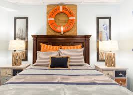 You may also want to install twin beds in guest room in case there are siblings that will be occupying your guest room beds. 101 Beach Themed Bedroom Ideas Beachfront Decor