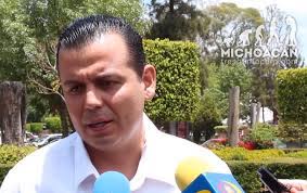 Memo valencia, líder y fundador del movimiento ciudadano revolución social, explica porque en estos últimos días bajaron. Si Algun Vinculo Tuve Con Criminales Fue Porque Fui Victima De Amenazas Guillermo Valencia Video Revolucion 3 0 Noticias