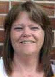 Lynn Smelser's Instagram, Twitter & Facebook