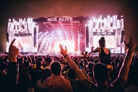 The annual nos alive festival held just outside of lisbon is one of the highlights of the european summer festival season. Nos Alive On Twitter Nosalive19 Reply With Emojis That Best Describe Your Nos Alive Experience Francisco Craveiro