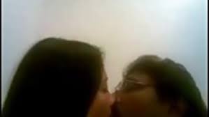 Your online guide to meeting and dating girls around the world. Stunning Brunette Girlfriend Bj From Heaven Indian Tube Porno
