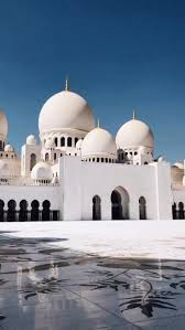 إنّ الحمدَ لله، نحمدُه ونستعينُه ونستغفرُه، ونعوذُ باللهِ من شُرور أنفُسِنا ومن سيئاتِ أعمالِنا، من يهدِه الله فلا مُضِلَّ له، ومن يُضلِل فلا هادِيَ له، وأشهدُ أن لا إله إلا. Video How Amazing Is This Mosque In Abu Dhabi Masjid Agung Sheikh Zayed Abu Dhabi Fotografi Perjalanan