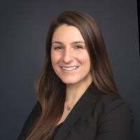 Alexa Dolan (Roberto)