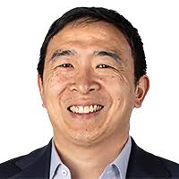 Warren Leads Tight Iowa Race as Biden Fades, Poll Finds