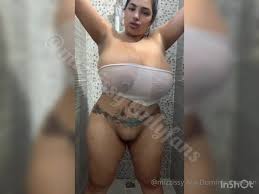 Mizzissy strikes a pose provocatively- Dominican Poison's tempting curves