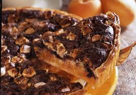 Tarte A L Abricot Aux Eclats De Chocolat Et De Nougat Recette Cookies Moelleux Tarte Aux Abricots Recette Dessert Facile