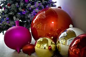 Free delivery in the north kildare area. Baubletimeuk Fizzco Do Christmas From The Retail Sale Of Christmas Baubles To The Installation Of Commercial Christmas Decorations