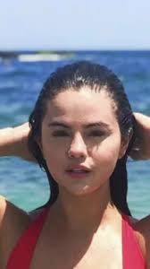 Selena Gomez Swimming Pool
