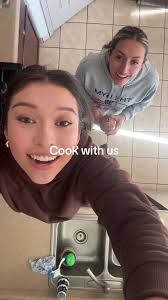 Stacy Kim Esparza (@stacykimesparza)