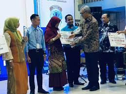 Workshop tour teknik instalasi tenaga listrik smk tunas harapan pati. 6 Smk Di Bawah Ini Masing Masing Dapat Rp 240 Juta Berikut Daftarnya Siedoo